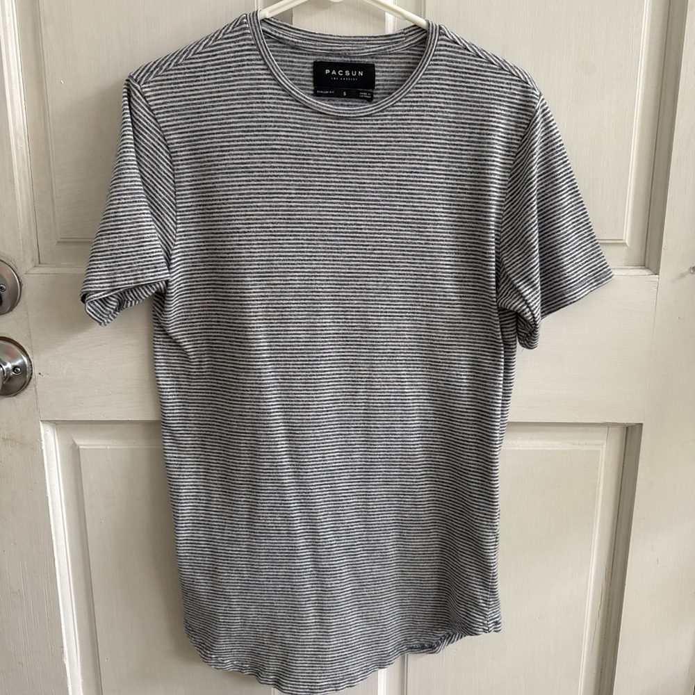 PacSun Men's Gray Striped Tee